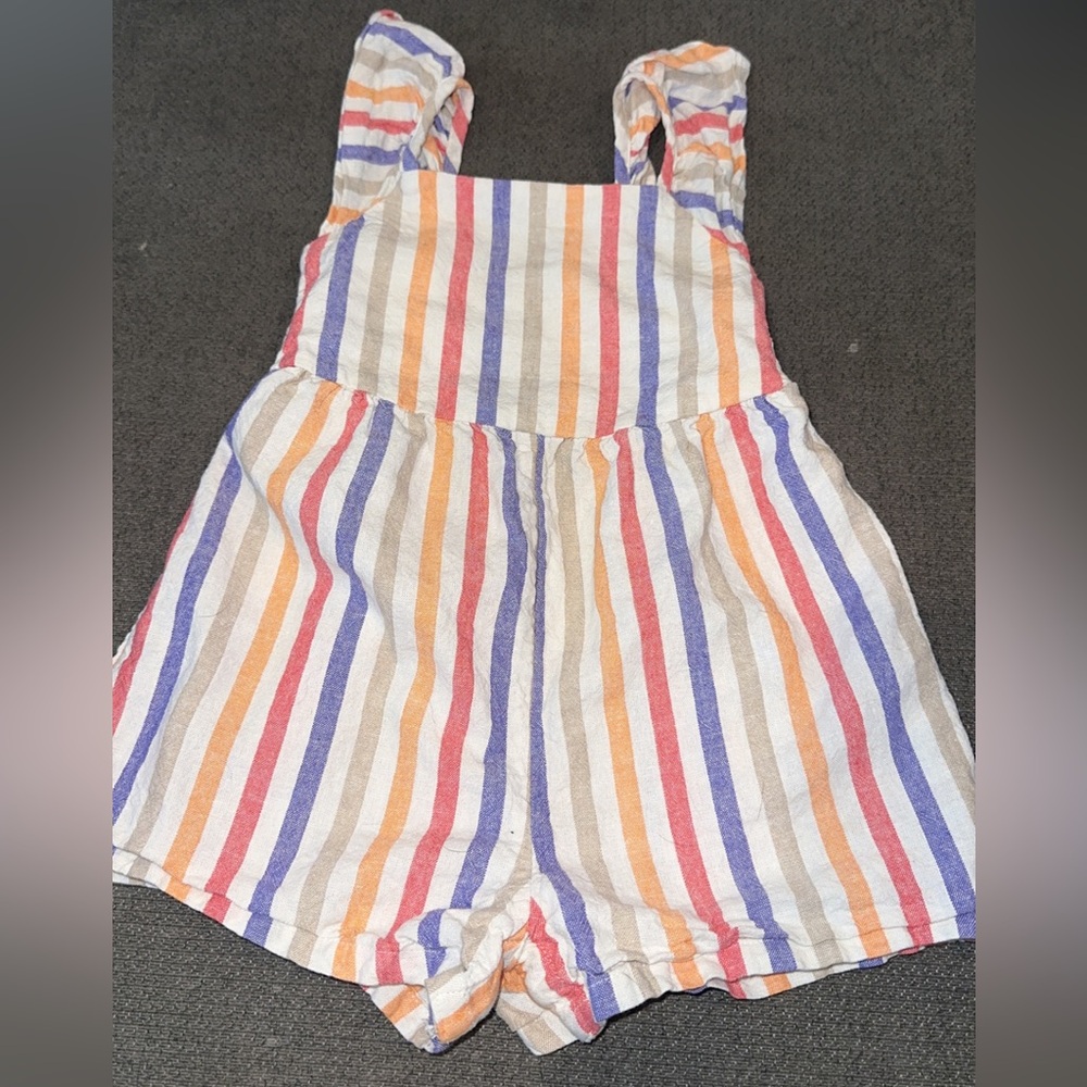 Girls Gap romper